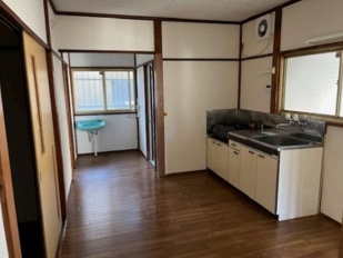 ダイニング、キッチン