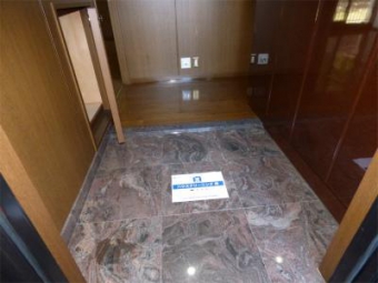 広いバルコニー