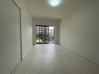 洋室（2024年9月5日）撮影、リフォーム完了いたしました！