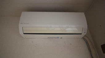 エアコン（リビング）