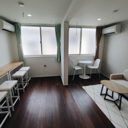 ２階の広々共用リビング