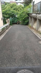 南西側私道
